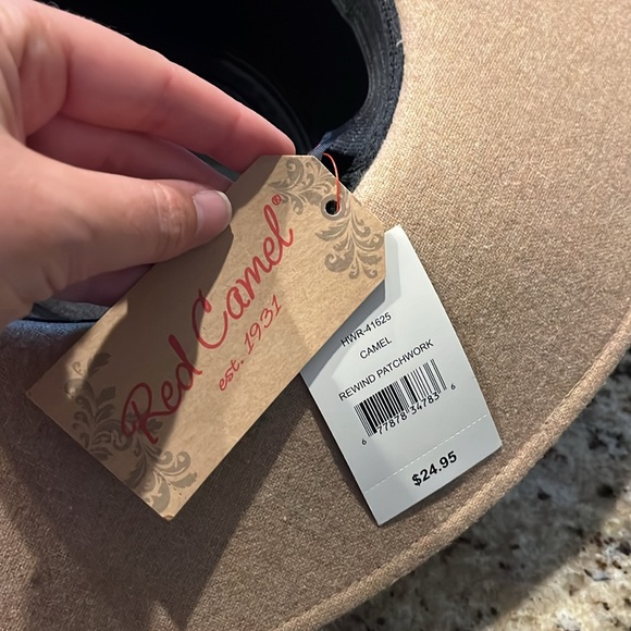 NWT floppy felt hat - Picture 5 of 5